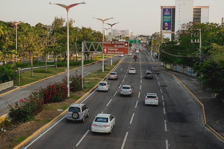 Apto térreo c/ AC - Eng. Luciano Cavalcante