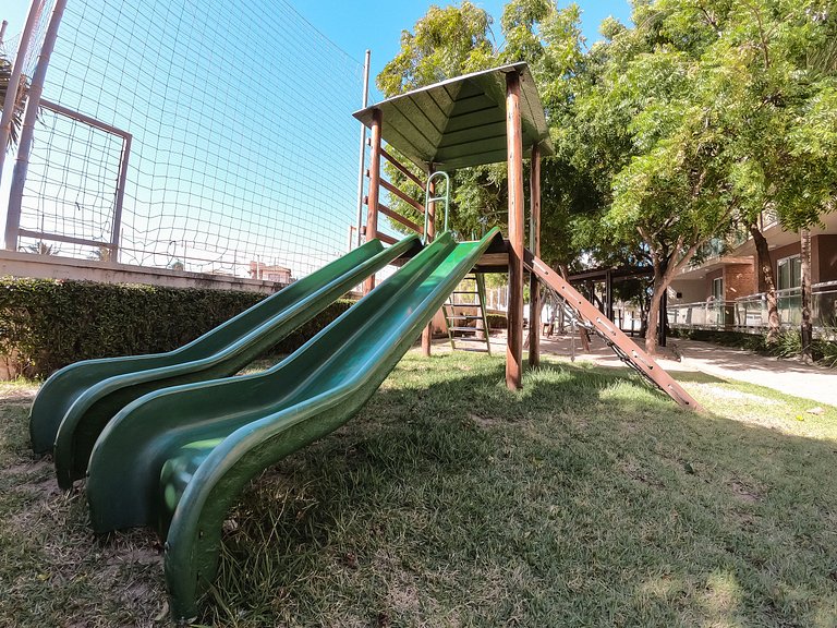 Completo apto ao lado do Beach Park
