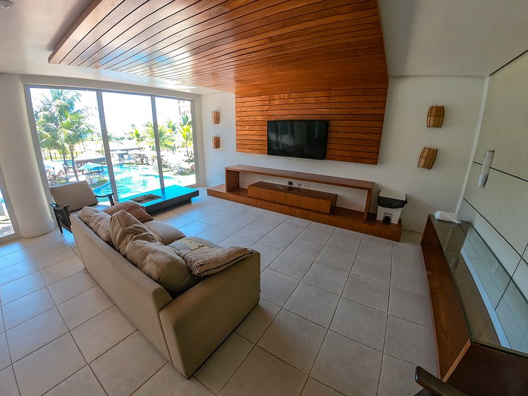 Apartamento completo de 3 quartos à beira-mar