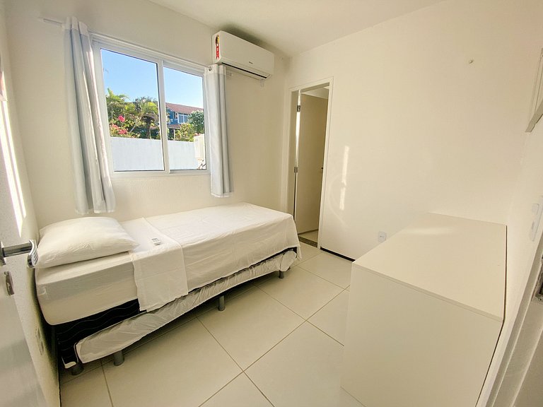 Condomínio Beach Townhouses por Be My Guest