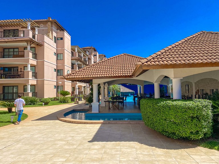 Confortável apto de 2 Suítes no Beverly Hills