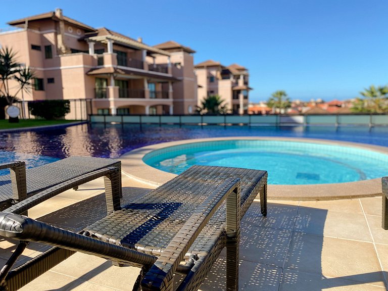 Confortável apto de 2 Suítes no Beverly Hills