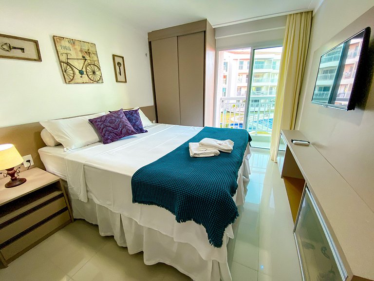 Apto completo ao lado do Beach Park e com banheira