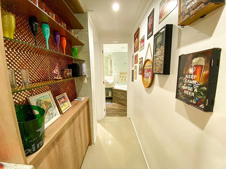 Apto completo ao lado do Beach Park e com banheira