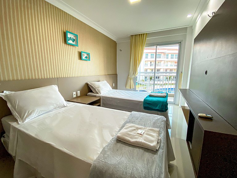 Apto completo ao lado do Beach Park e com banheira