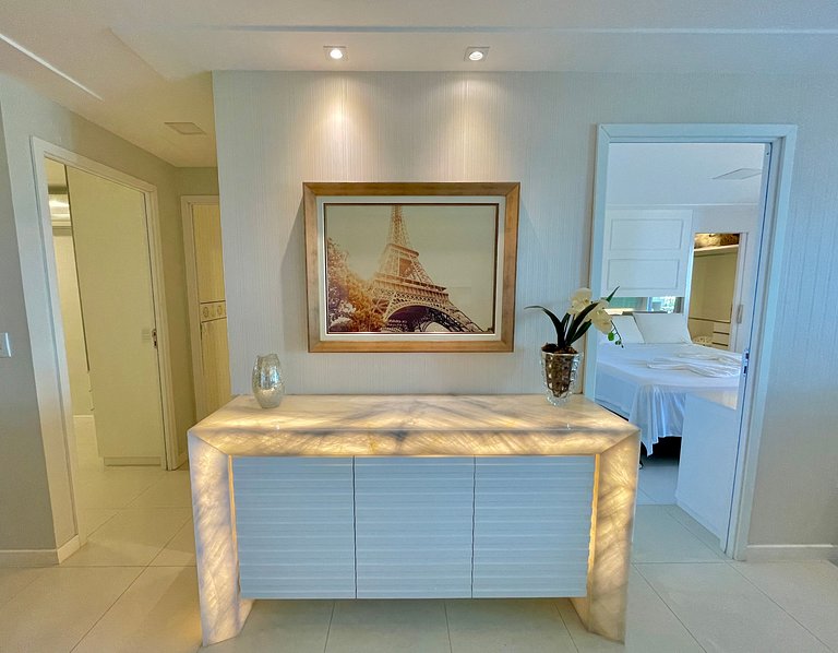 Lindo e térreo apartamento decorado no Golf Ville
