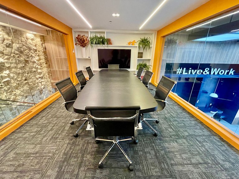 Studio moderno com garagem no JSmart