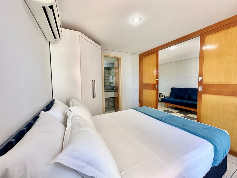 Apartamento Vista Mar no icônico Iate Plaza Hotel