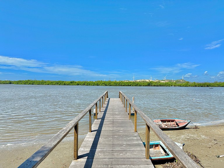 Casa do Pier, bangalôs em Fortim c/ Café da Manhã
