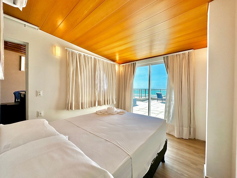 Cobertura Duplex com Frente-Mar em Flecheiras