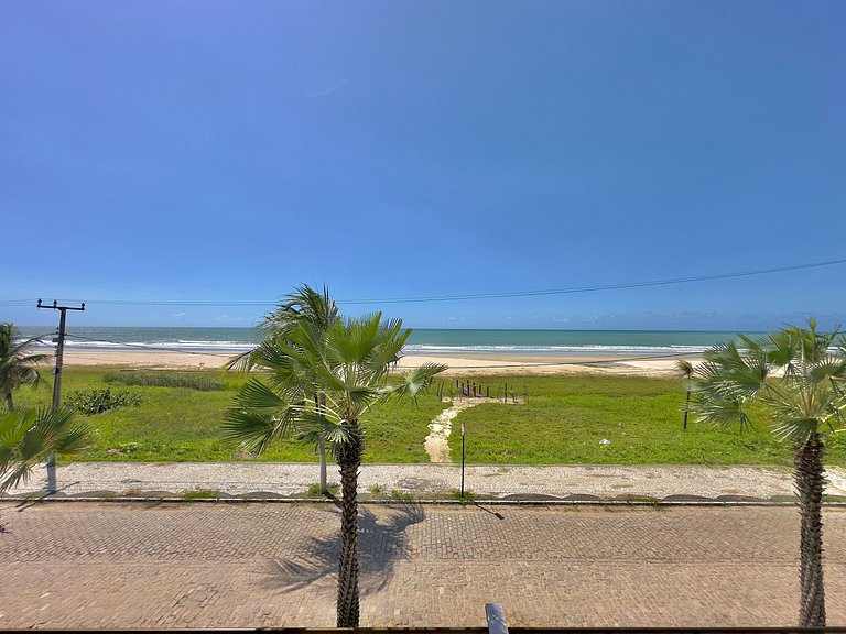 Cobertura Duplex com Frente-Mar em Flecheiras