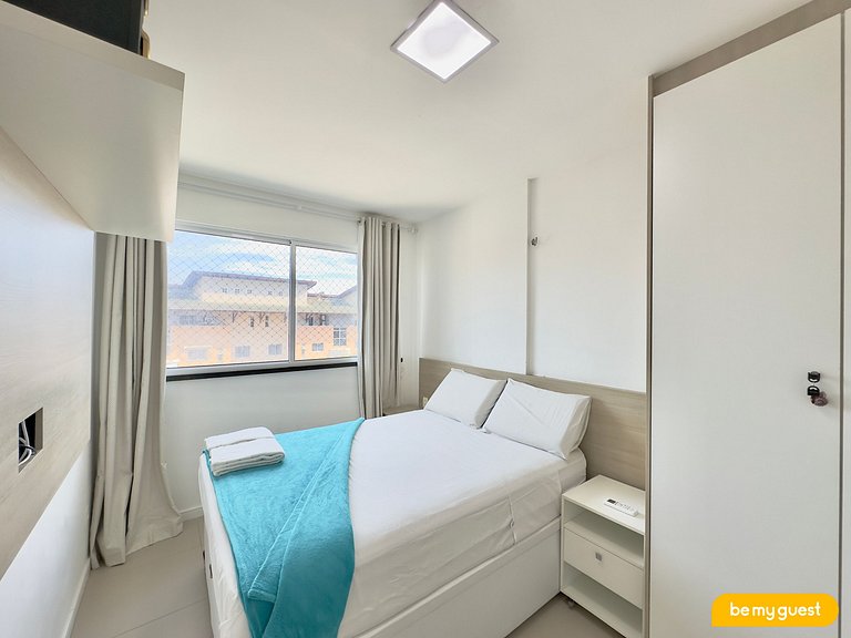 Lindo apartamento decorado e com vista mar