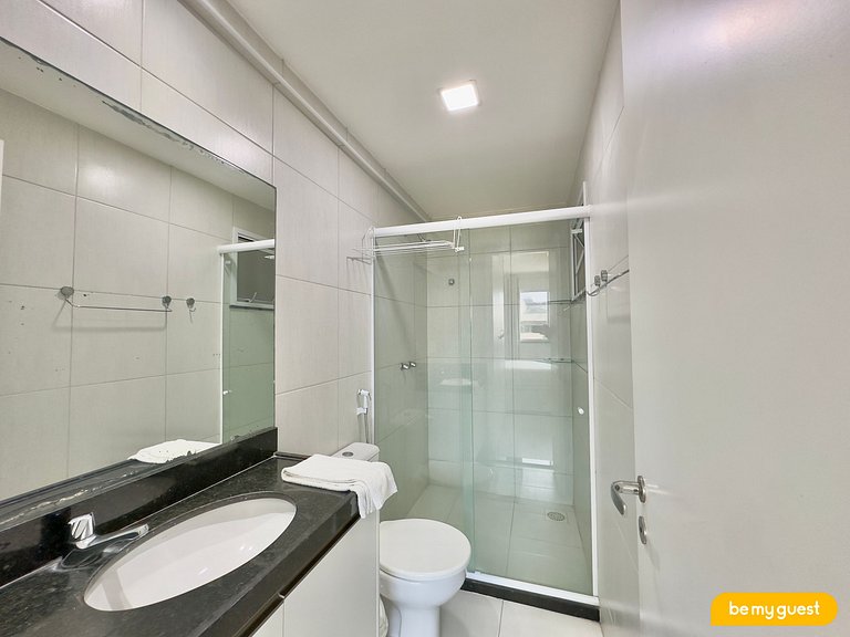 Lindo apartamento decorado e com vista mar