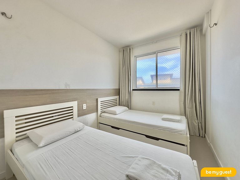 Lindo apartamento decorado e com vista mar