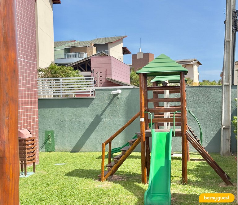 Lindo apartamento decorado e com vista mar