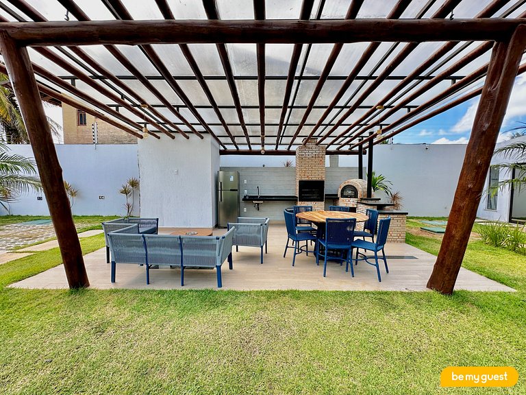 Linda casa em condomínio fechado completo