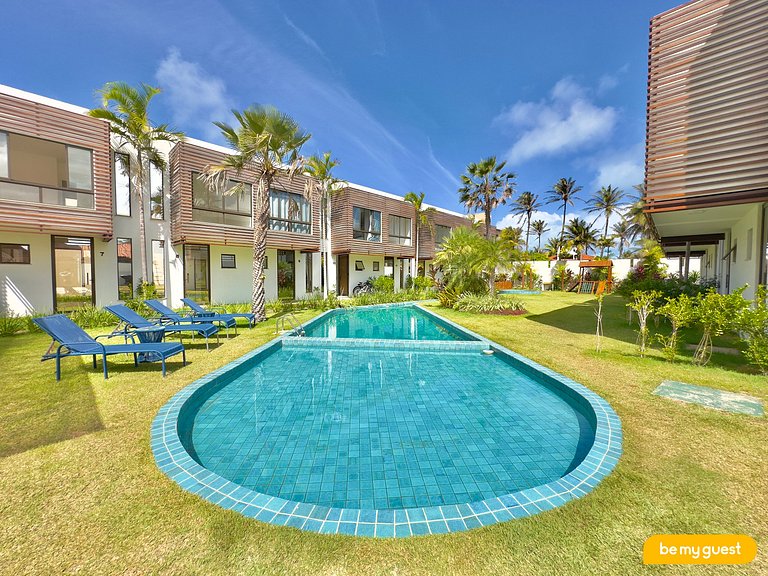 Linda casa em condomínio fechado completo