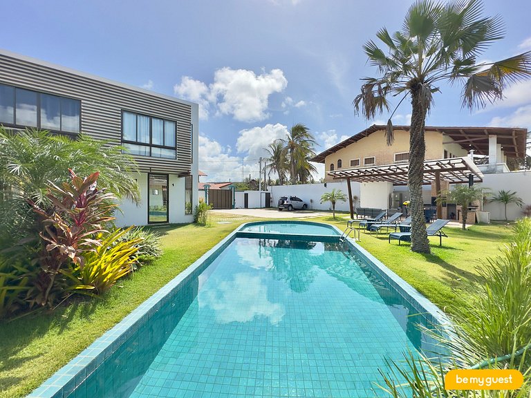 Linda casa em condomínio fechado completo