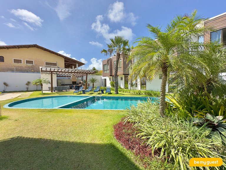 Linda casa em condomínio fechado completo