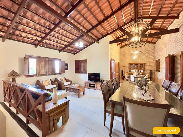 Linda casa com vista em condomínio privado