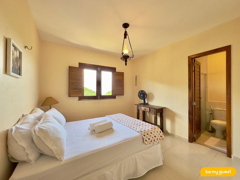 Linda casa com vista em condomínio privado