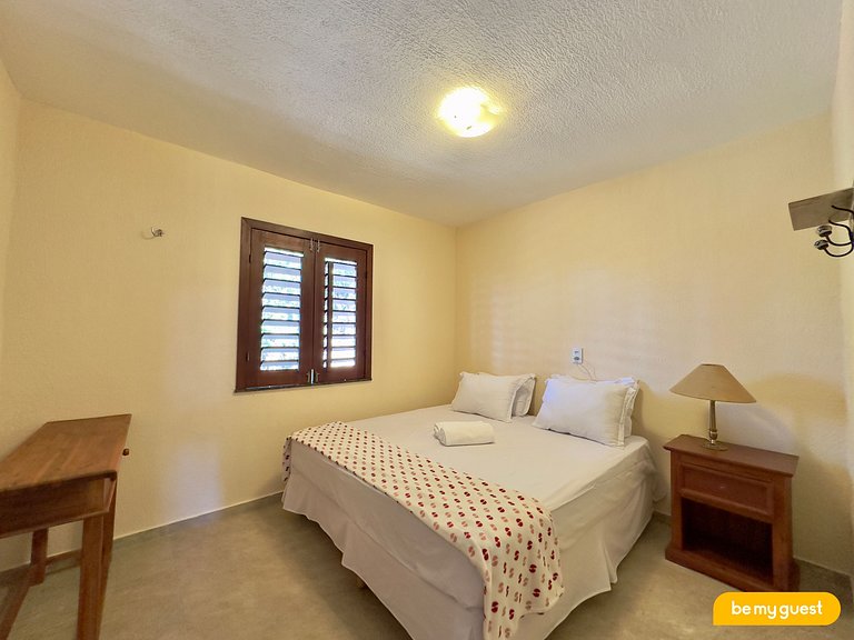 Linda casa com vista em condomínio privado