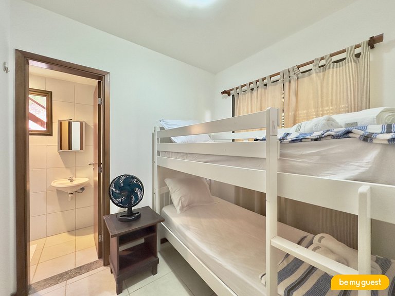 Casa ultra confortável no condomínio Monte Flor