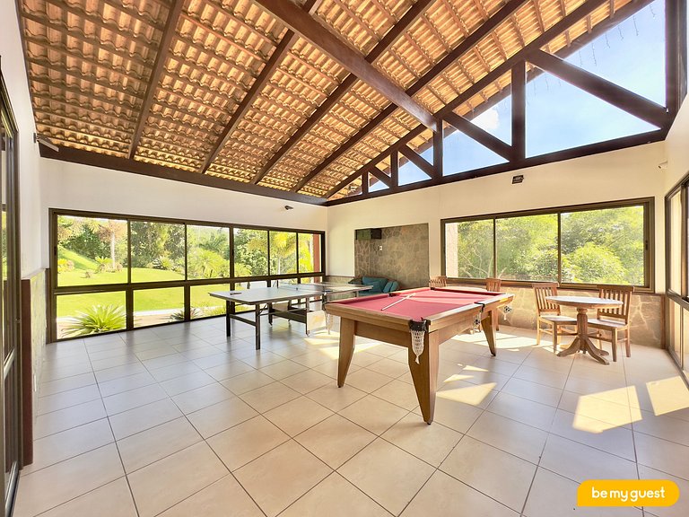 Casa ultra confortável no condomínio Monte Flor