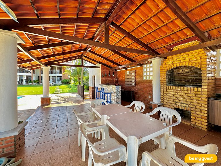 Casa completa e com belíssima vista do mar