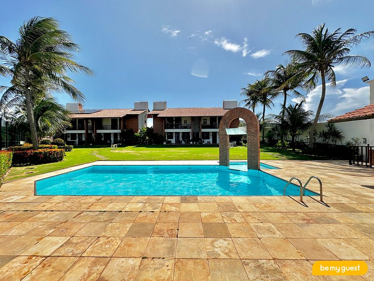 Casa completa e com belíssima vista do mar