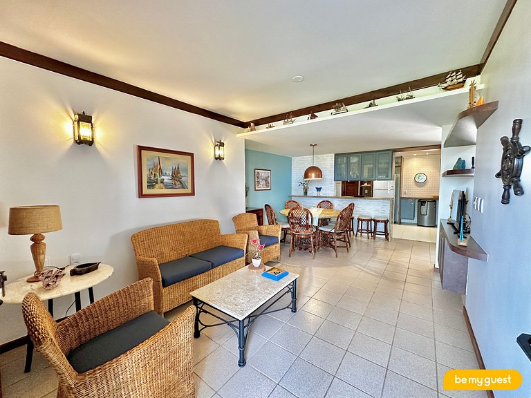 Casa completa e com belíssima vista do mar
