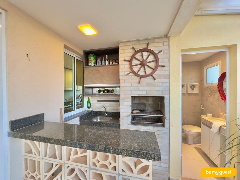 Cobertura com jacuzzi e vista mar no Golf Ville