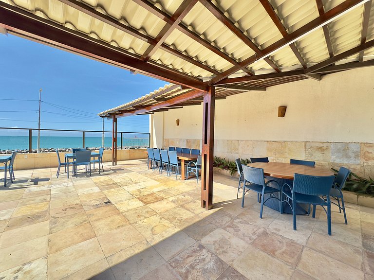 Apartamento frente mar na Praia de Iracema