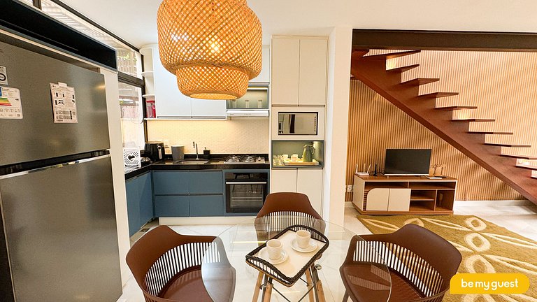 Linda casa em condomínio fechado completo