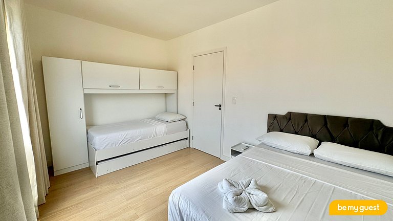 Linda casa em condomínio fechado completo