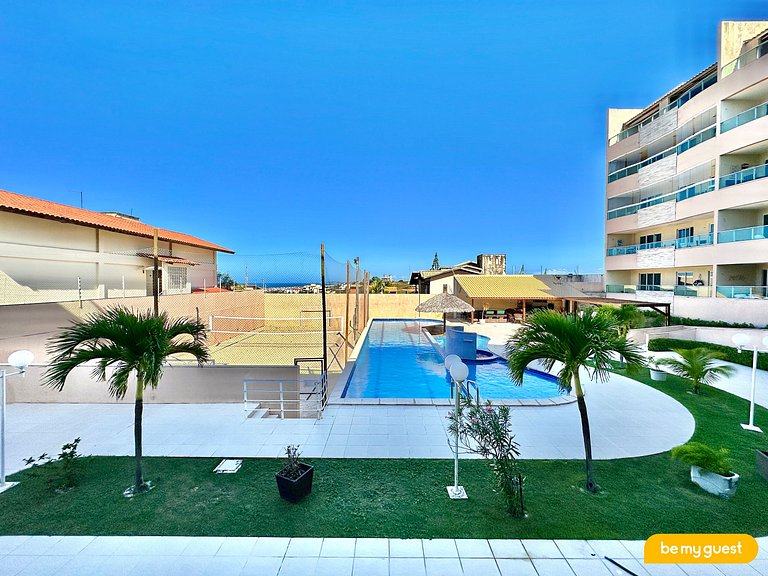 Apartamento térreo com vista para piscina