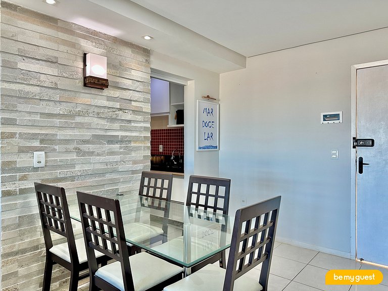 Apartamento térreo com vista para piscina