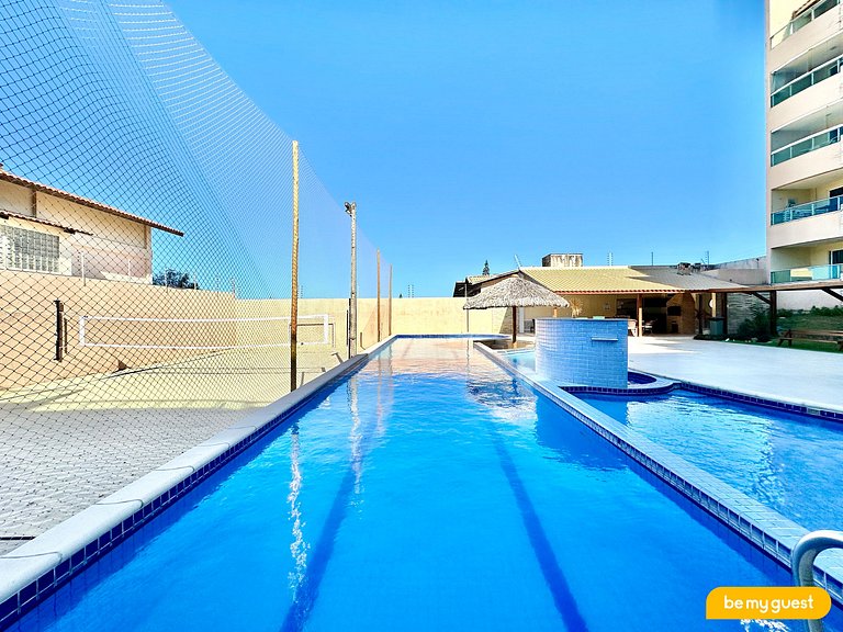 Apartamento térreo com vista para piscina