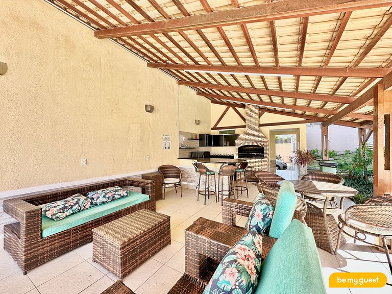 Apartamento térreo com vista para piscina