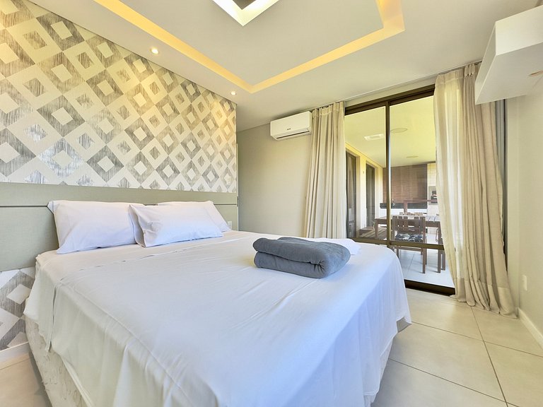 Mandara Lanai Beachfront: 4 Bedroom Luxury Resort & Spa