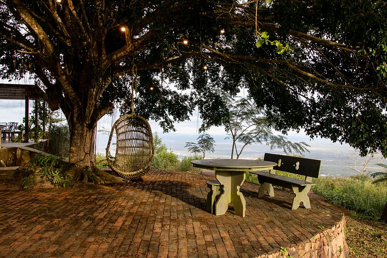 Casa Zalpes: retiro entre nubes en la Serra de Meruoca