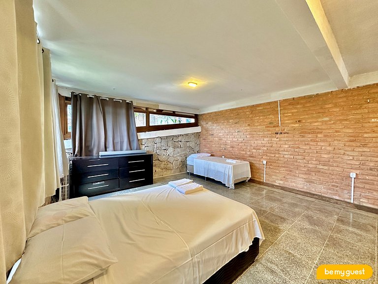 Linda casa ampla próximo ao mar do Cumbuco