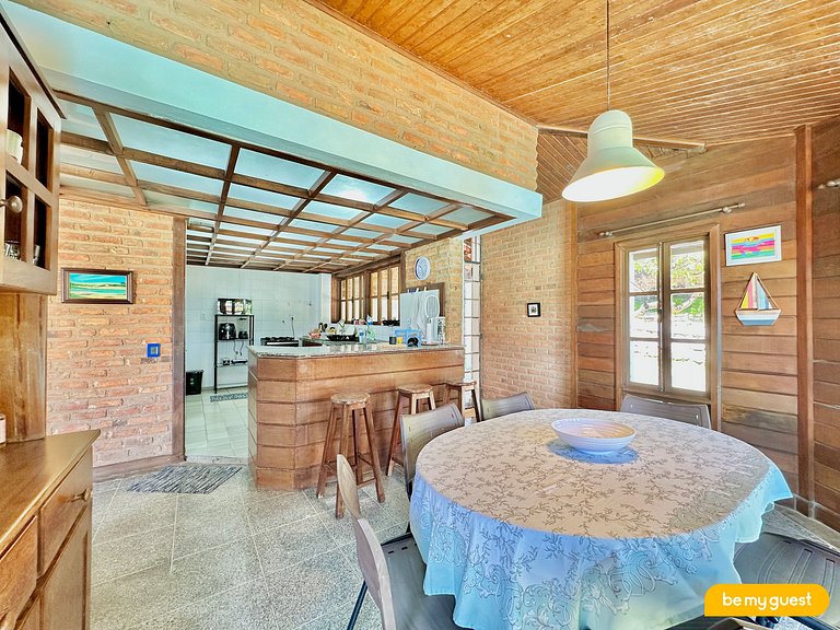 Linda casa ampla próximo ao mar do Cumbuco