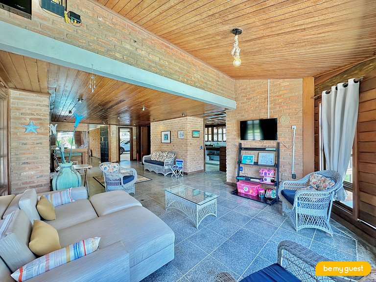 Linda casa ampla próximo ao mar do Cumbuco