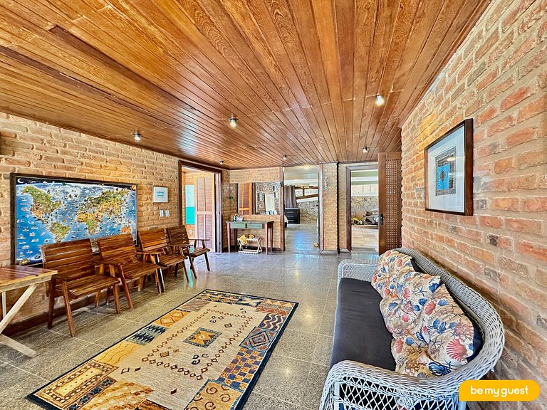 Linda casa ampla próximo ao mar do Cumbuco
