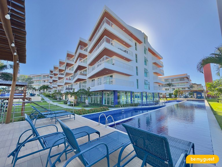 Apto completo ao lado do Beach Park e com banheira