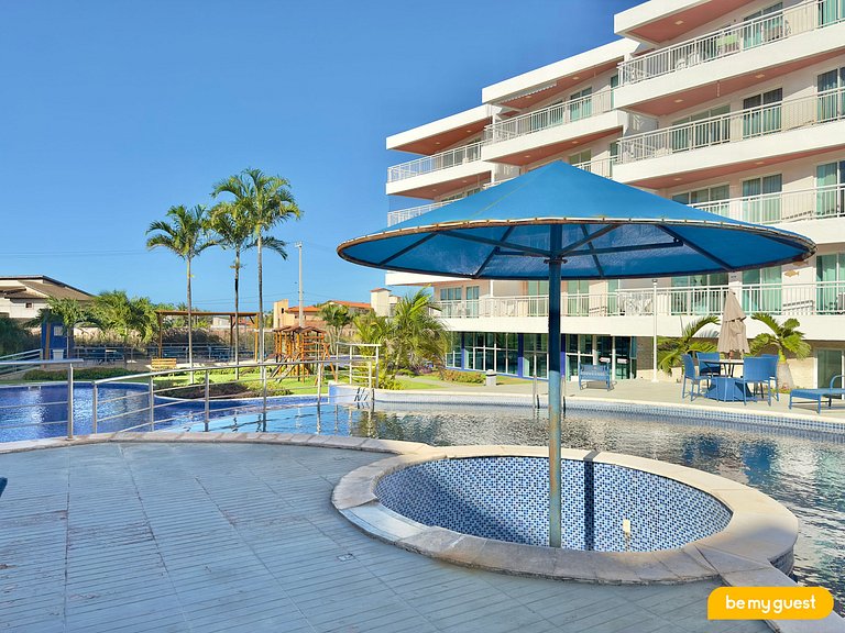 Apto completo ao lado do Beach Park e com banheira