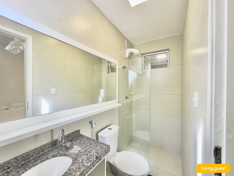 Triplex com jacuzzi e vista no Porto das Dunas