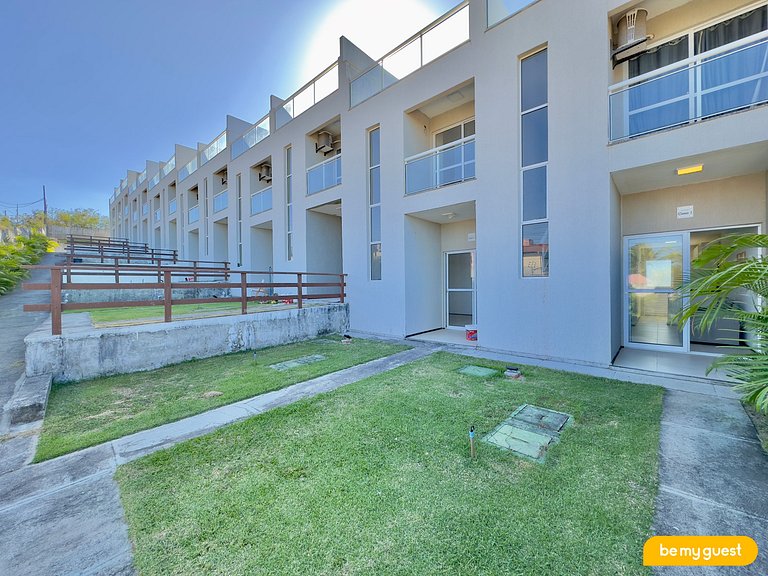 Triplex com Jacuzzi no Beach Townhouses IV