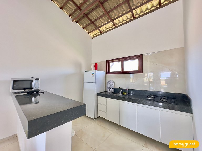 Casa ampla com piscina no Mirante do Iguape